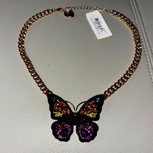 🦋Betsey Johnson Multicolor Butterfly Necklace🦋